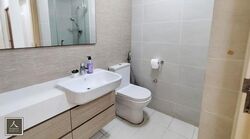 The Lakefront Residences (D22), Condominium #577205201